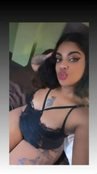 Escorts Queens, New York EXOTIC INDIAN GYAL HORNEY AND SOAKING WET COME EXPERIENCE THIS CREAMY PUSSY !!!