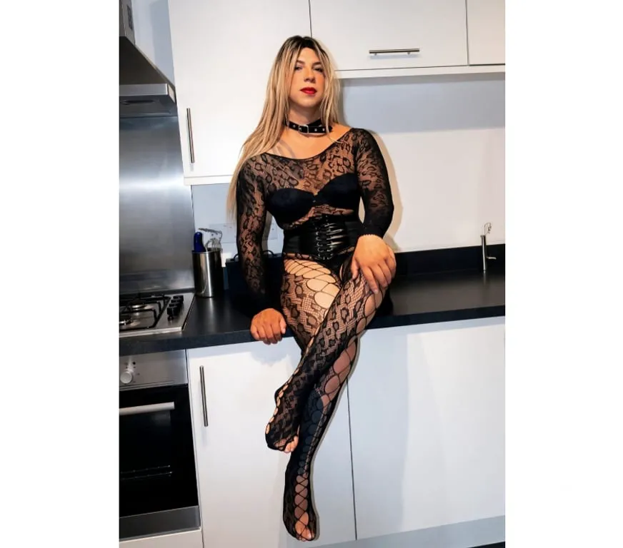 Escorts Chatham, England 🔥 TOP ONLY • BRAZILIAN TS • STRONG & FITNESS 🔥