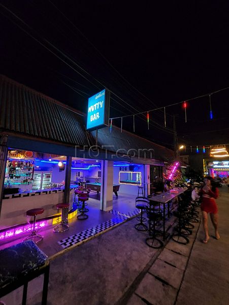 Beer Bar / Go-Go Bar Ko Samui, Thailand Nutty Bar