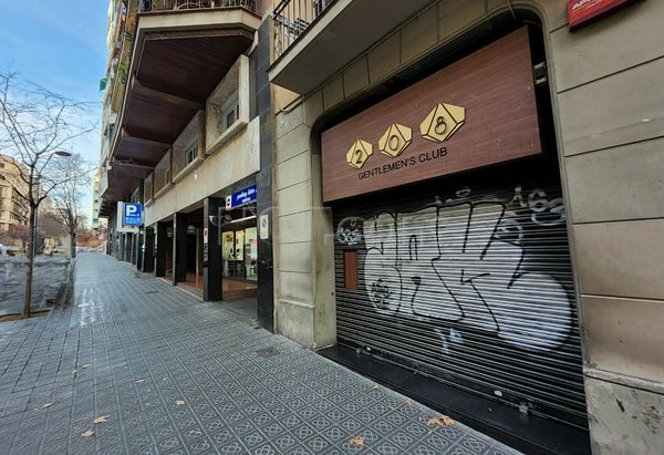Strip Clubs Barcelona, Spain 208 Gentlemen's Club
