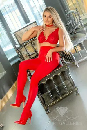 Escorts London, England Roxy Sparkles