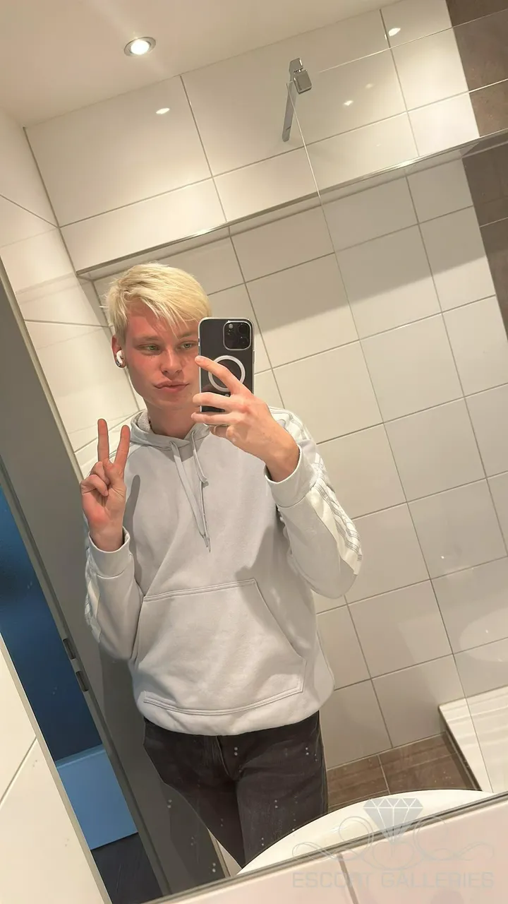 Escorts Wuppertal, Germany Dome