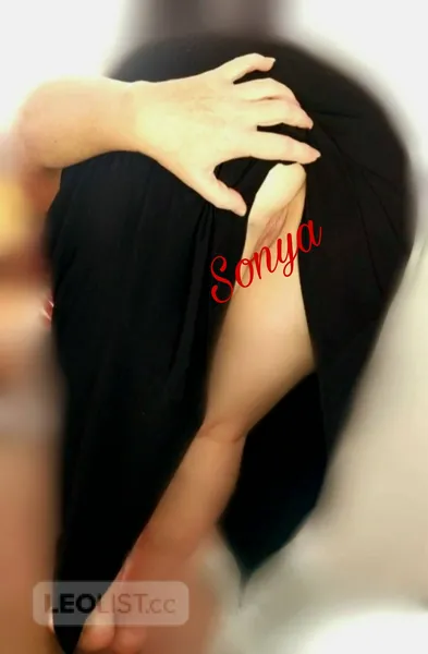 Escorts Winnipeg, Manitoba SONYA