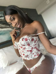 Escorts West Raleigh, North Carolina Your Perfect Chocolate Playmate