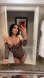 Escorts Istanbul, Turkey Ts Nadin ARAB نادين