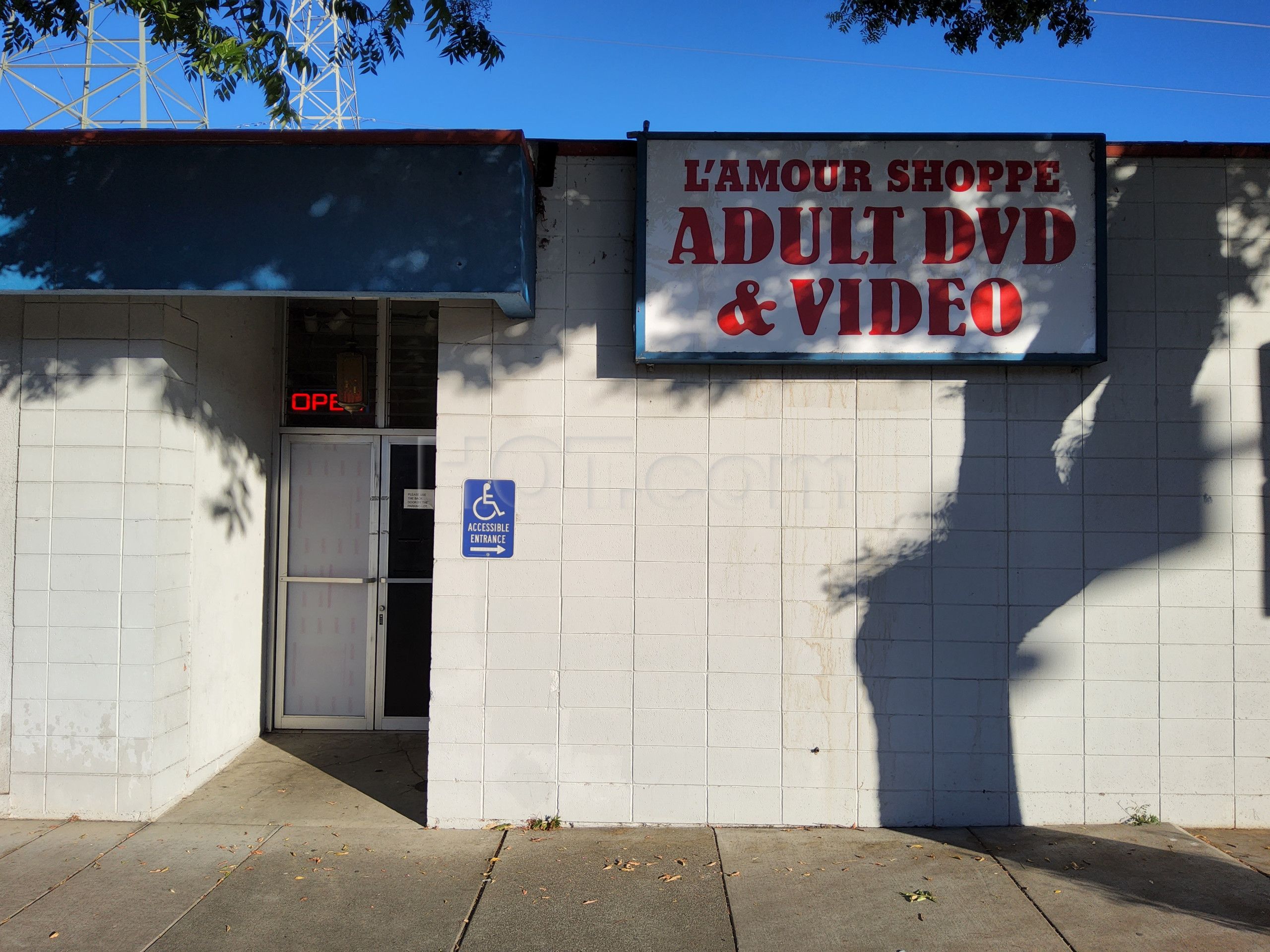 Fremont, California L'amour Shoppe