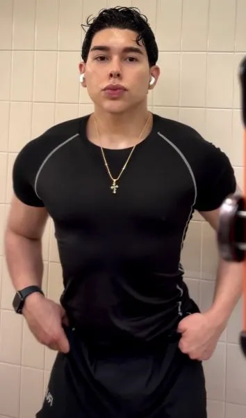 Escorts Newark, New Jersey CleanLatino