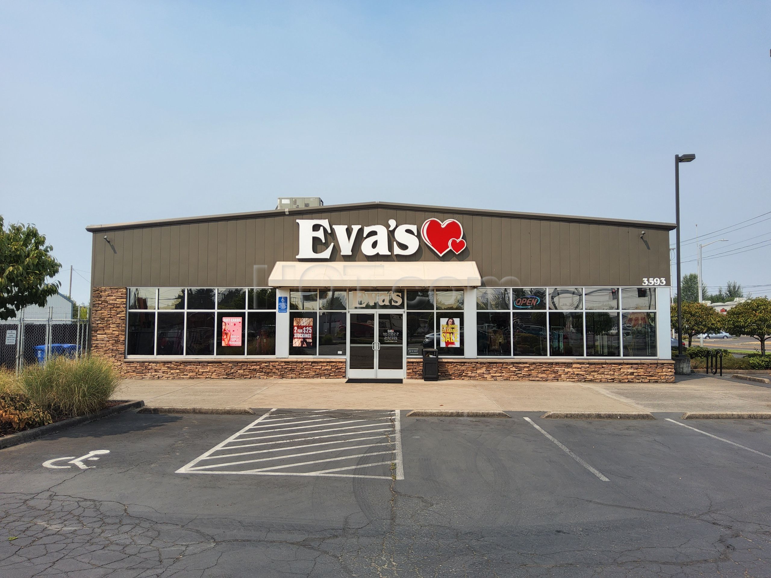 Salem, Oregon Eva's Boutique