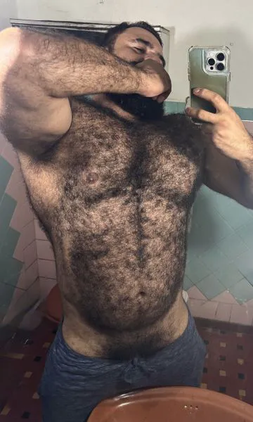 Escorts Madrid, Spain WoofbrBear