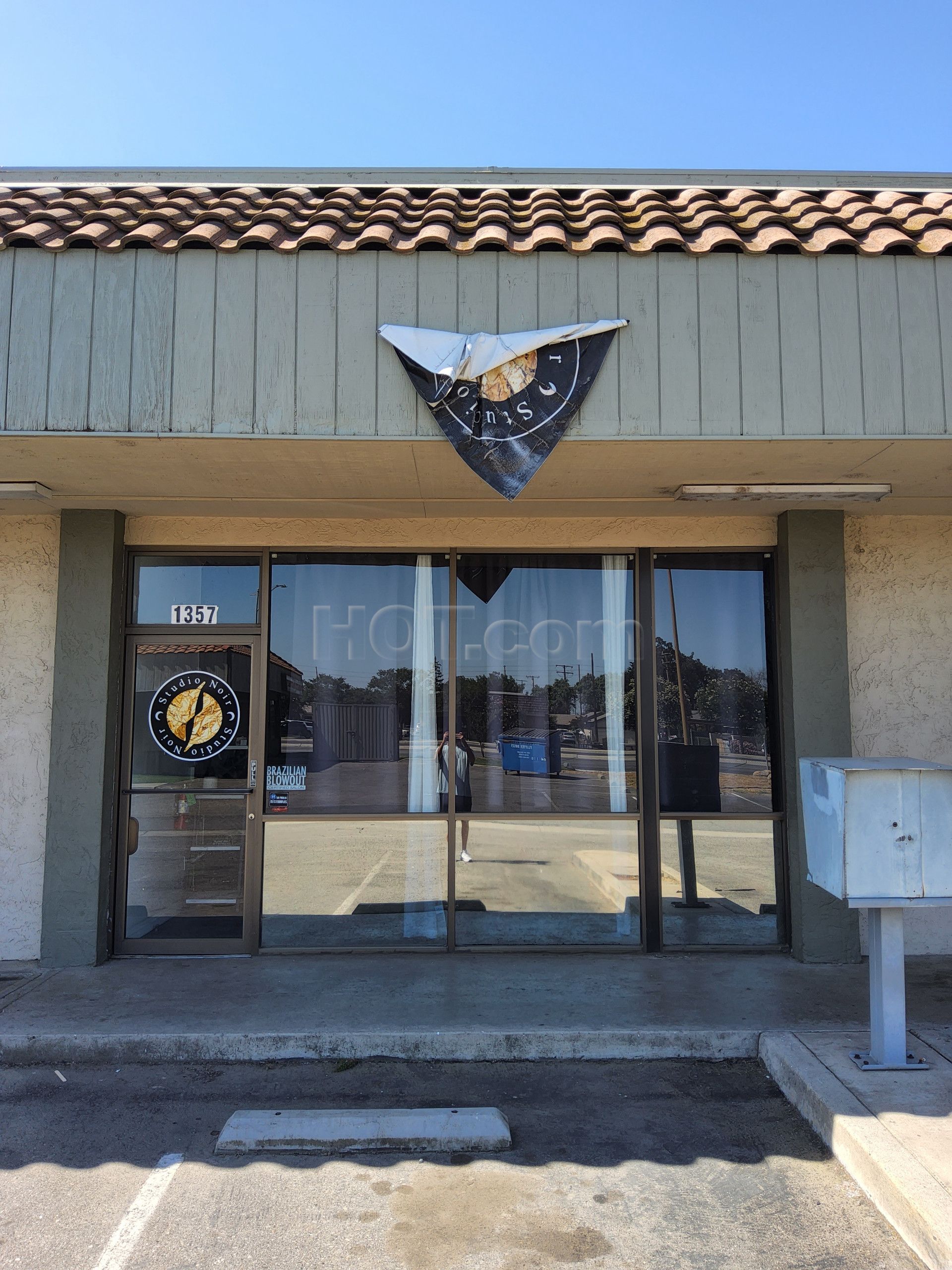 Tulare, California Xi Xi Spa