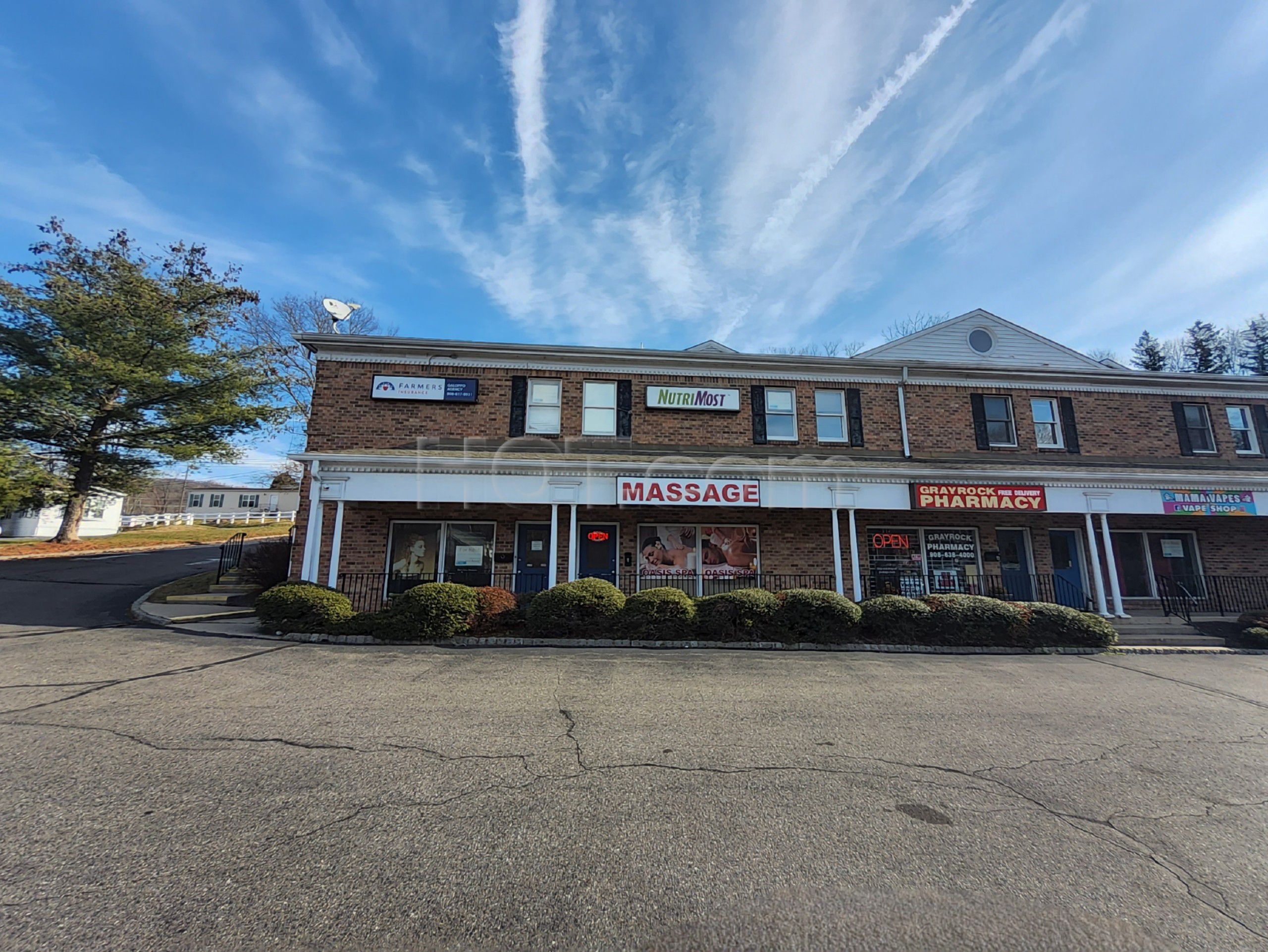 Howell, New Jersey Royal Spa