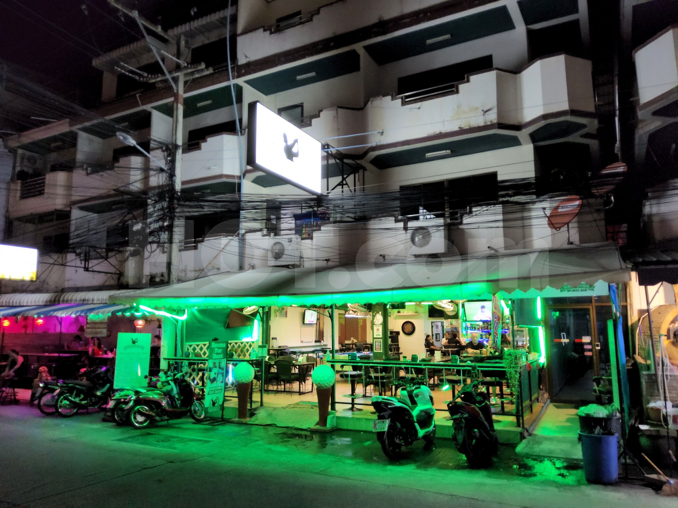 Pattaya, Thailand Traveller's Rest Sports Bar