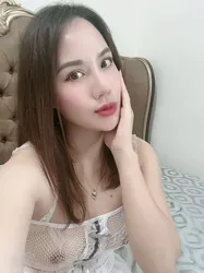 Escorts Abu Dhabi, United Arab Emirates Linh Full Service With Anal