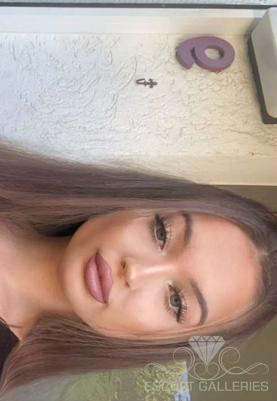 Escorts Kempten (Allgaeu), Germany Nejna