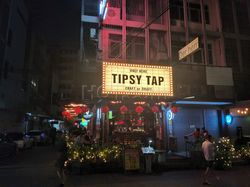 Freelance Bar Bangkok, Thailand Tipsy Tap
