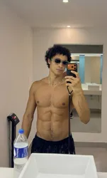 Escorts Rio de Janeiro, Brazil Curlybboy