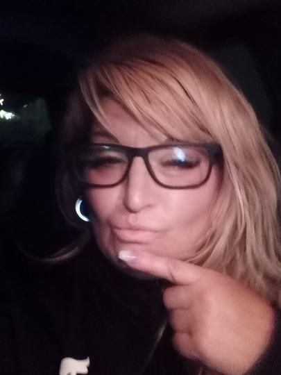 Escorts Edmonton, Alberta Lala
