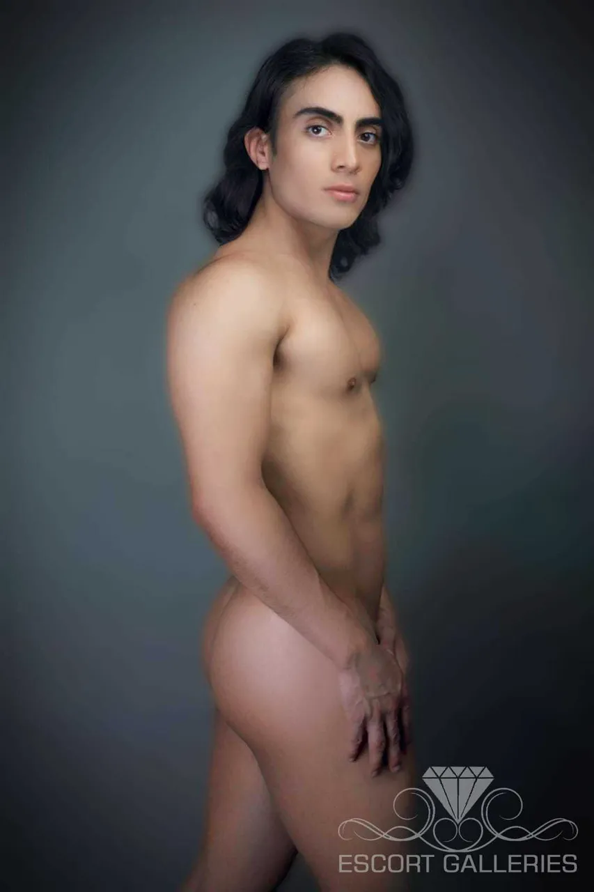 Escorts Cannes, France null