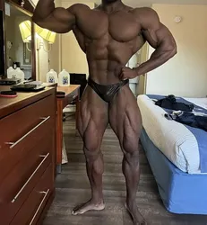 Escorts Montreal, Quebec Jamesfit