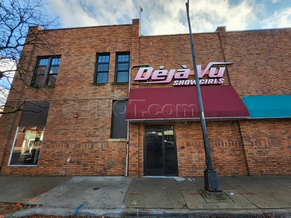 Strip Clubs Ypsilanti, Michigan Deja Vu Showgirls