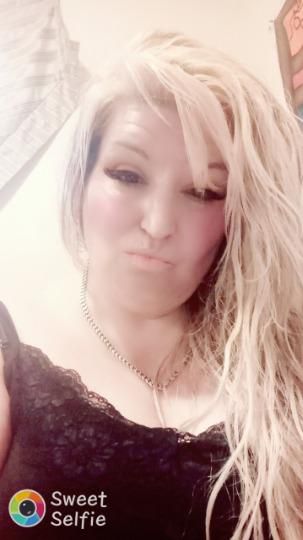 Escorts Edmonton, Alberta Lala