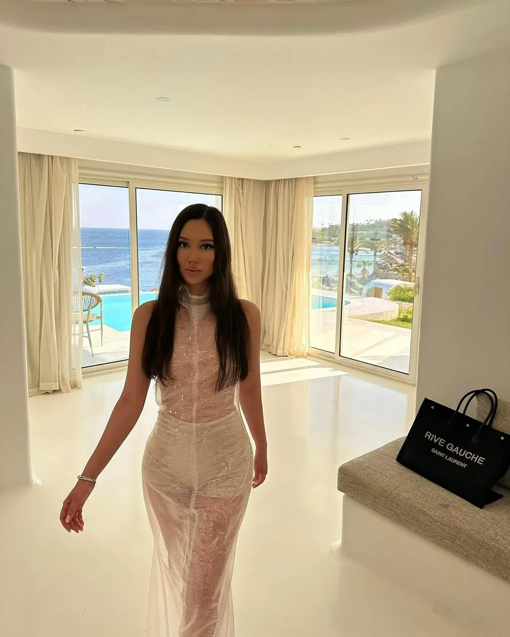 Escorts Guangzhou, China Aina Top Outcall Kazakhstan Girl