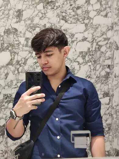 Escorts Quezon City, Philippines Cute decent guy for hire