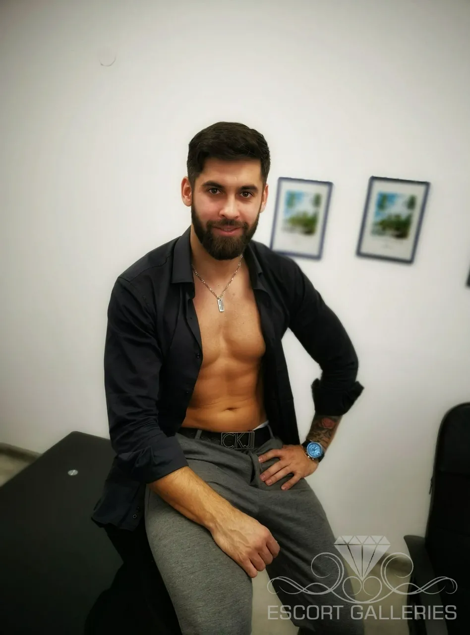 Escorts Amsterdam, Netherlands null