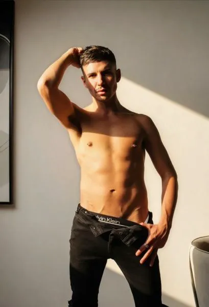 Escorts Melbourne, Australia LucaLovegood