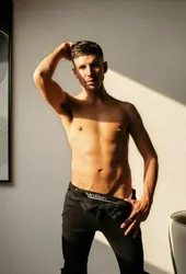 Escorts Melbourne, Australia LucaLovegood