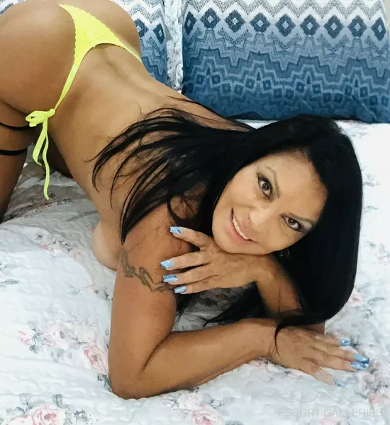 Escorts Paris, France Pattybelle