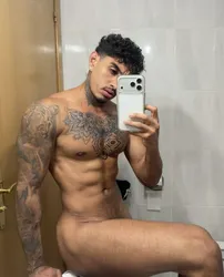 Escorts Barcelona, Spain Jossmomo