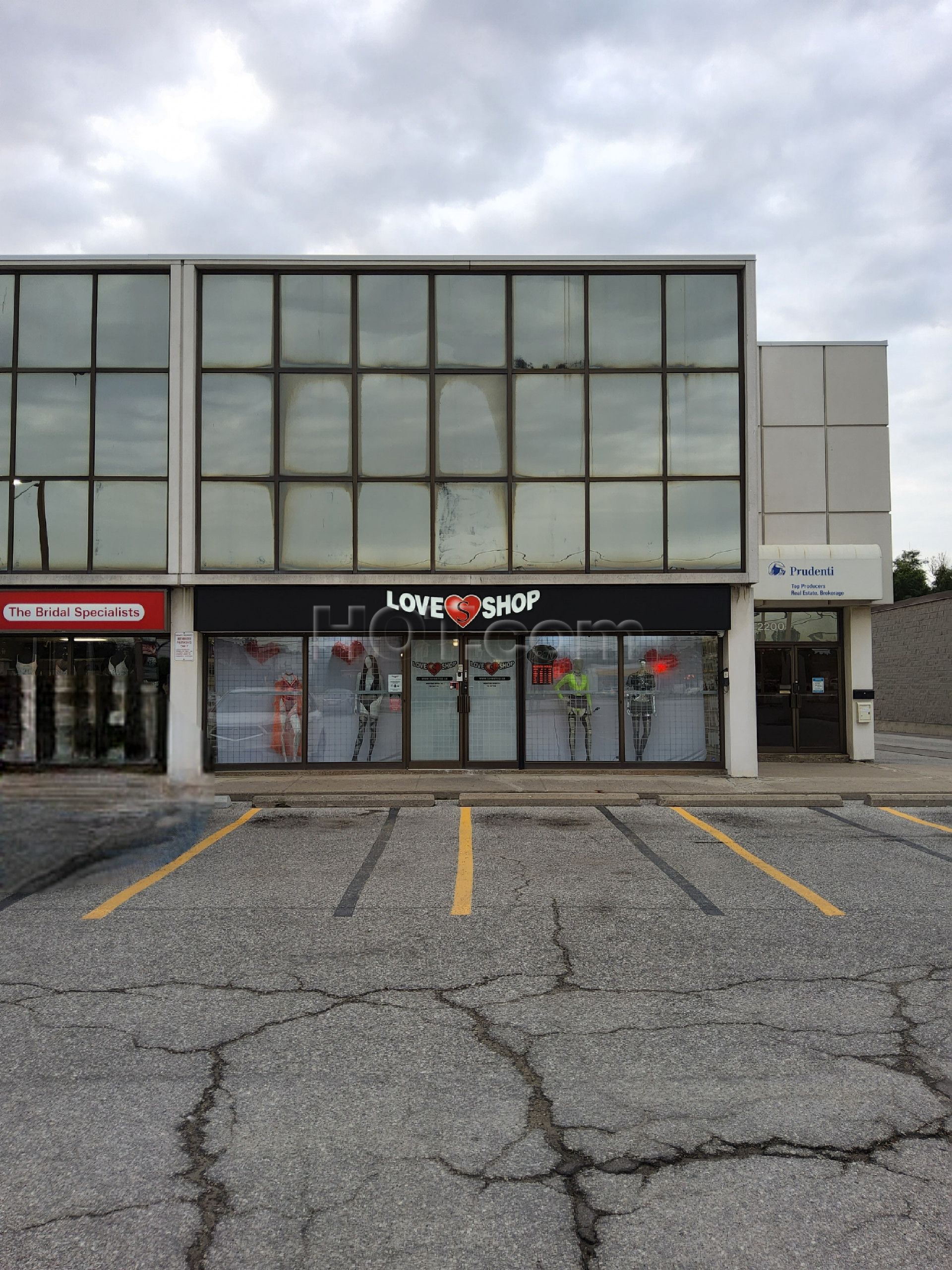 Mississauga, Ontario Love Shop