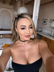 Escorts Nagoya, Japan Jennie