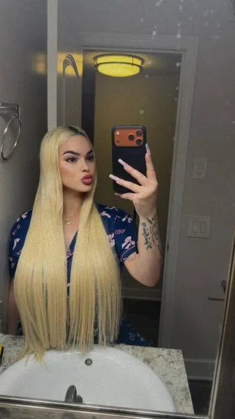 Escorts Nashville, Tennessee Valery