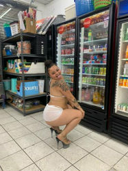 Escorts Phoenix, Arizona Dimples