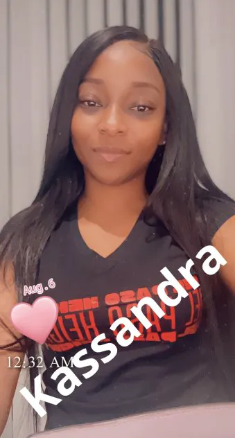 Escorts Kansas City, Missouri KASSANDRA 💜