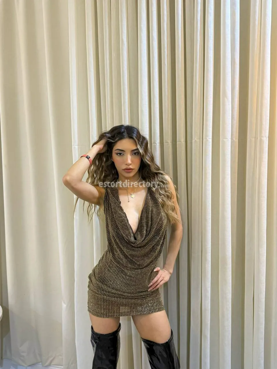 Escorts Riyadh, Saudi Arabia Meral