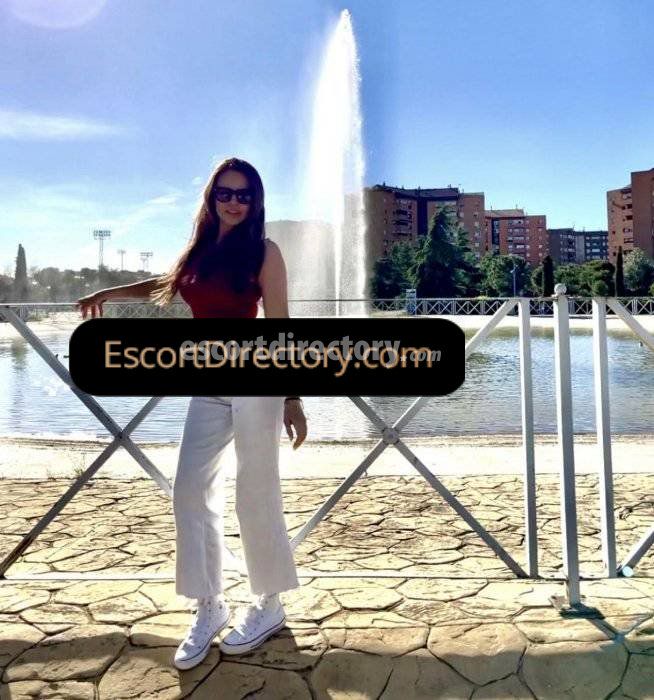 Escorts Florence, Italy Paula