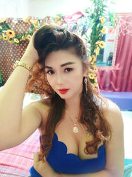 Escorts Makati City, Philippines INCALL 3SOME TOP LADYBOY COME MY PLACE