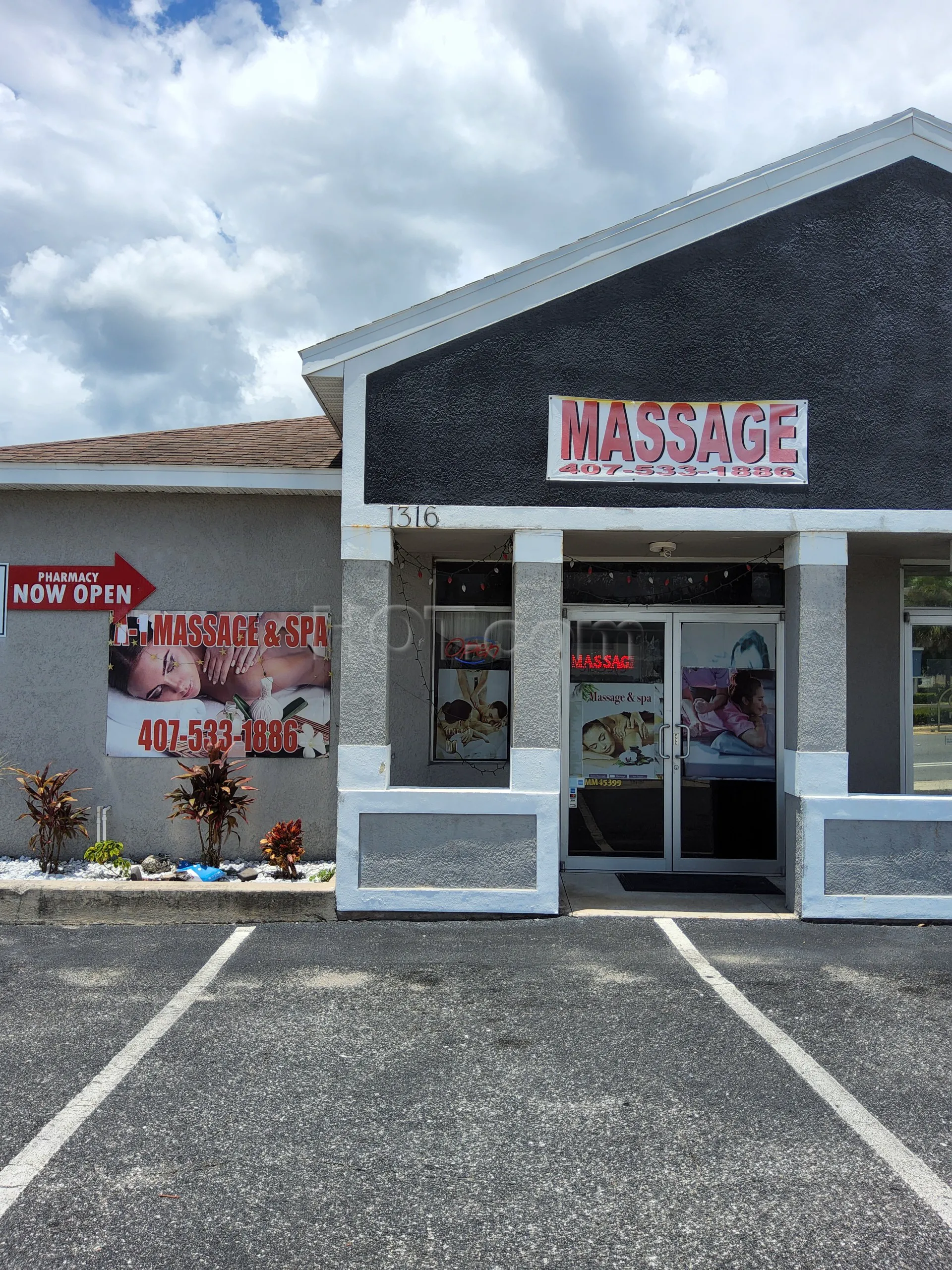 Eustis, Florida A1 Massage