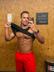 Escorts London, England OttoX_XL