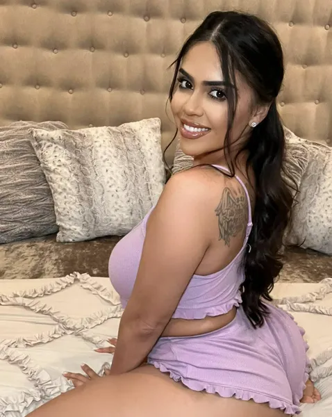 Escorts Greater Sudbury, Ontario Rebecca