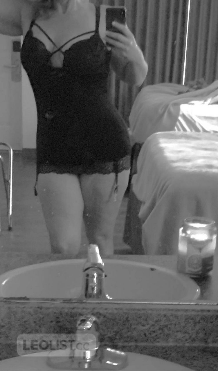 Escorts Fredericton, New Brunswick Jesse