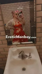 Escorts Bellevue, Washington Annie Nipps