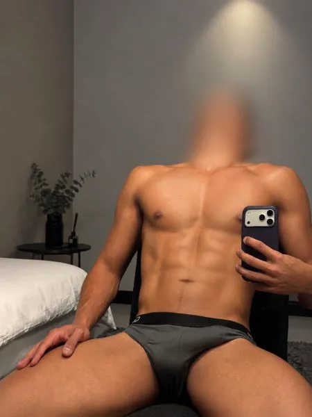 Escorts Dubai, United Arab Emirates Michaenll_BR
