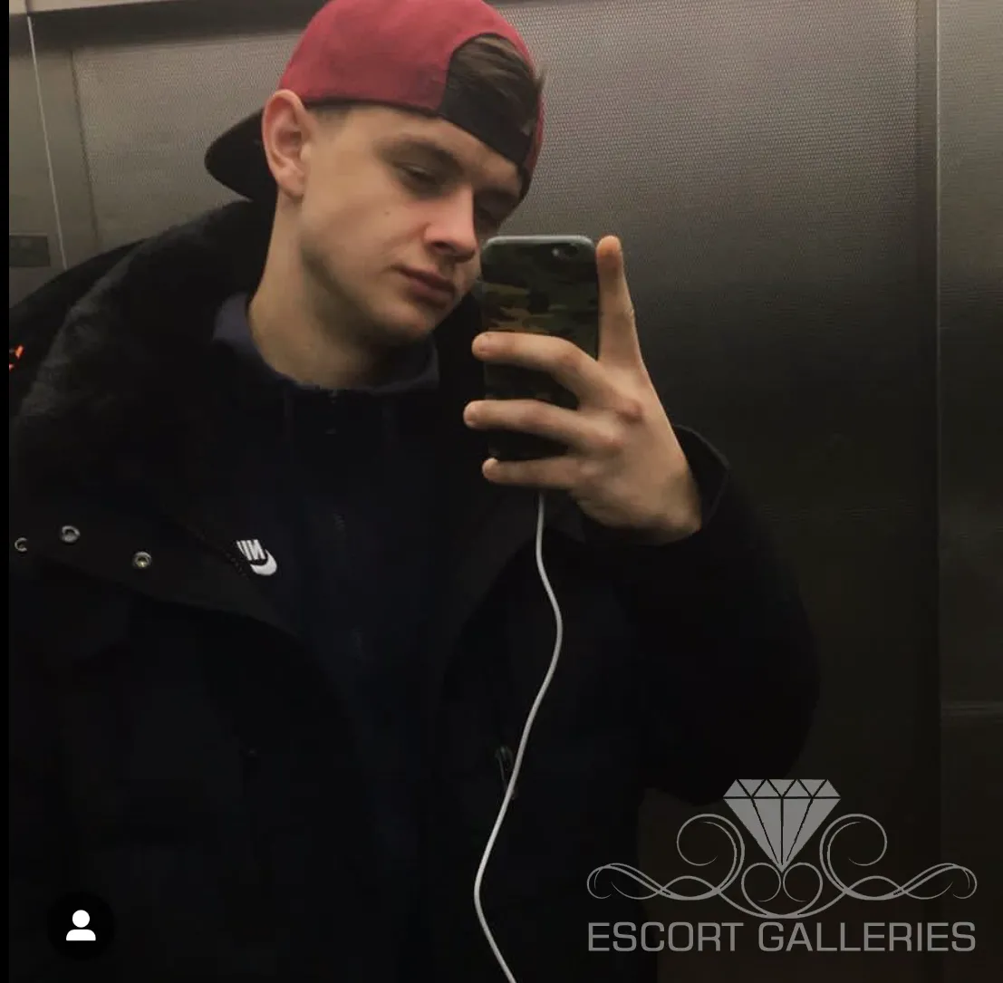 Escorts Koeln, Germany Niicolaki