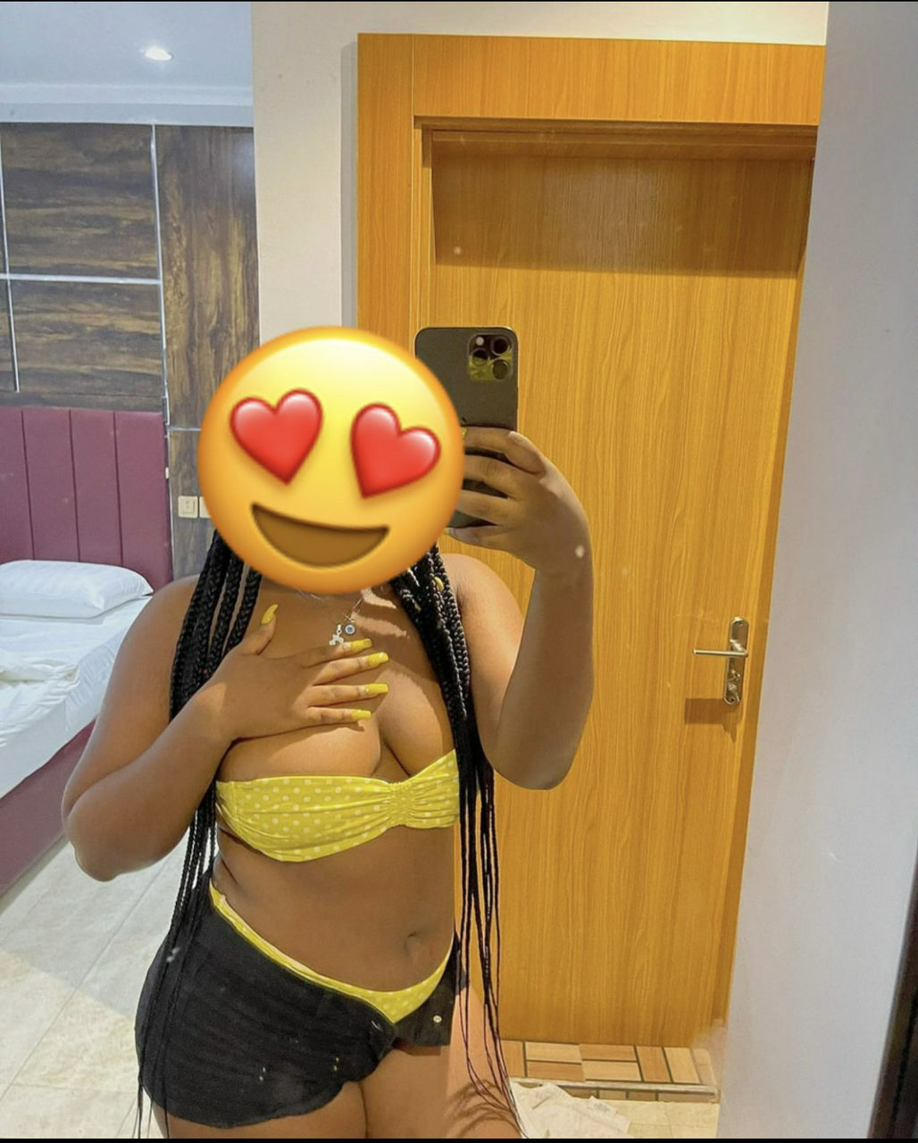 Escorts Ikeja, Nigeria Clara