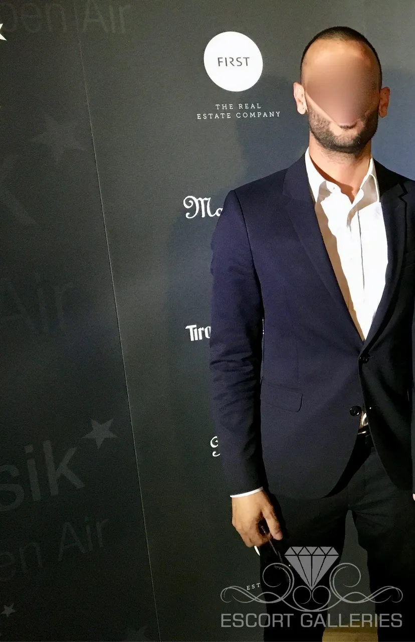 Escorts Hamburg, Germany null