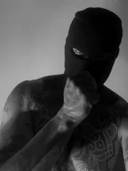 Escorts Chicago, Illinois Talltattooed